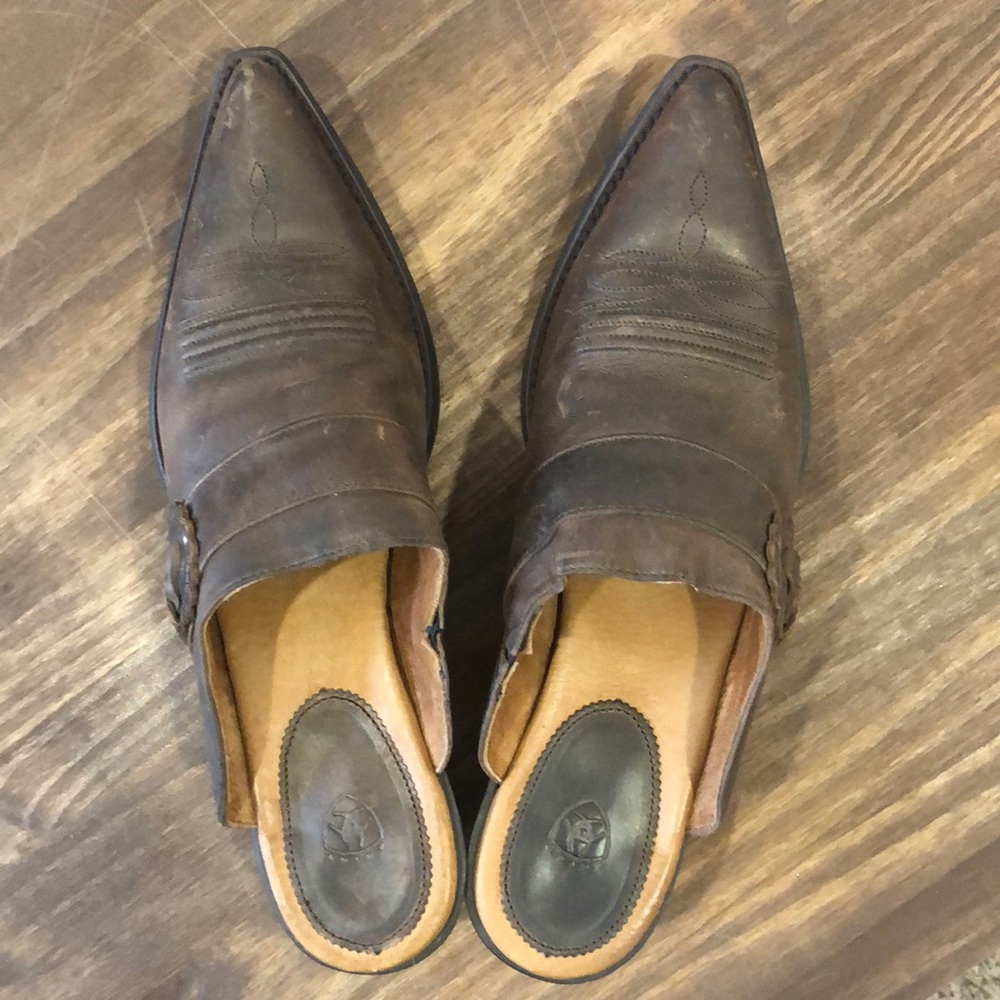 ARIAT MULES